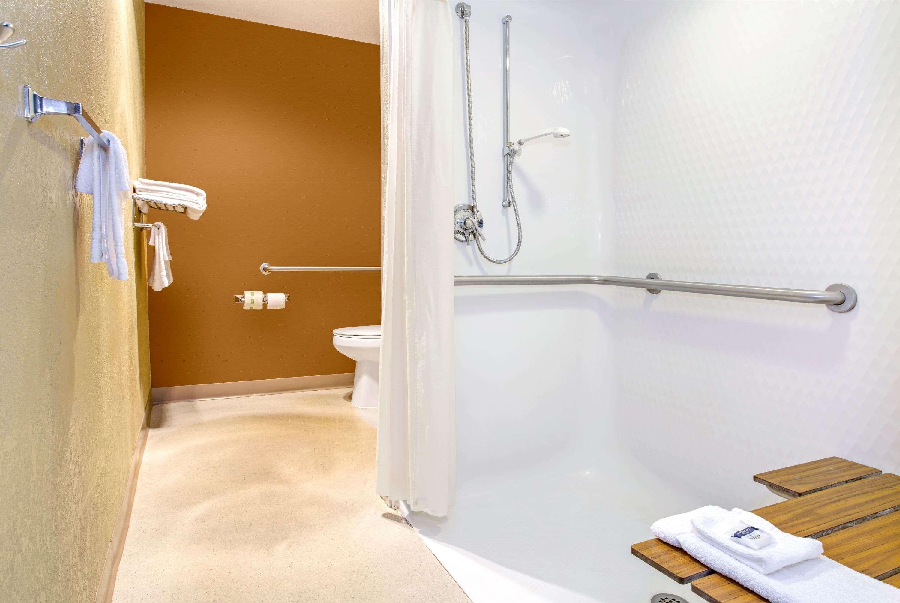 Microtel Inn & Suites By Wyndham Mason Ngoại thất bức ảnh